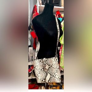 Rebecca Minkoff Megan small Feed bag in “Natural”. NWOT’s